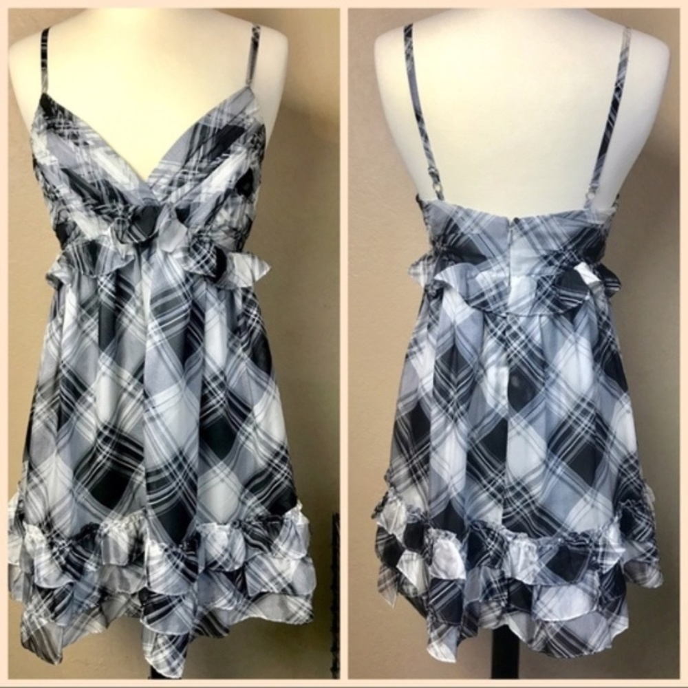 Marciano ~ Black & Grey Plaid Babydoll Dress